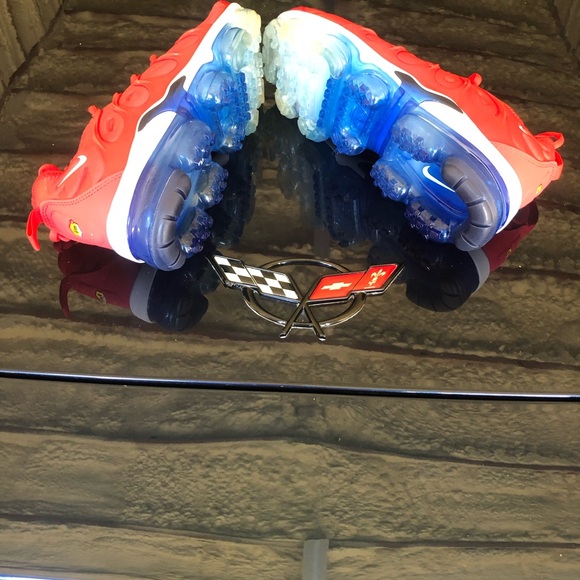 New Nike men’s Vapormax plus sneakers red 11 - Picture 3 of 4